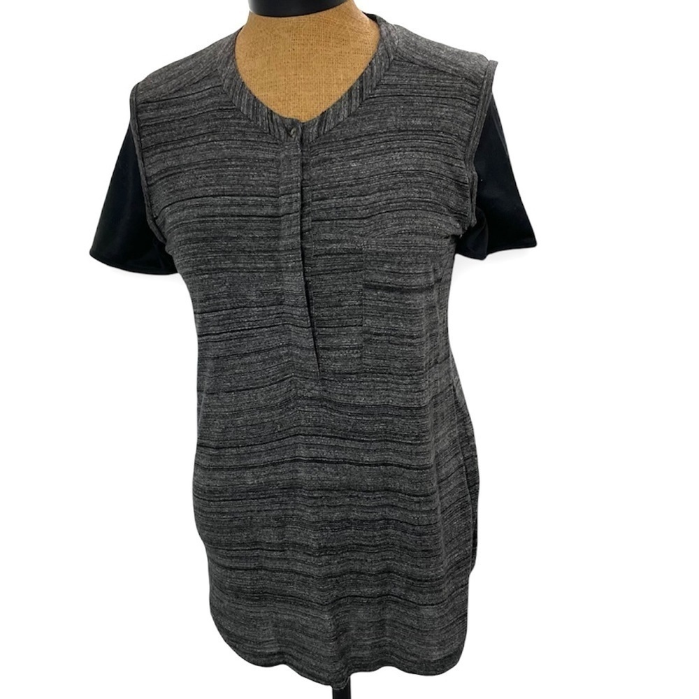 Madewell Heathered Gray Sleeveless Henley, front pocket hidden buttons tunic Sm 